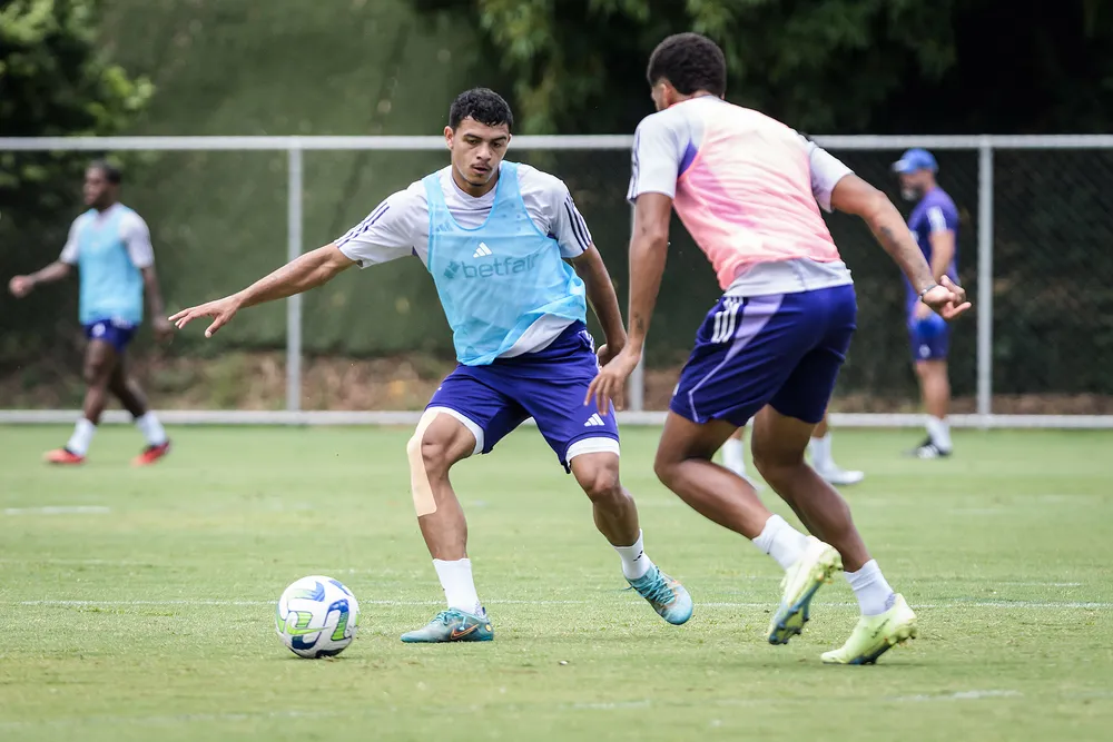 Cruzeiro x Vasco: duelo contra o rebaixamento põe à prova pequena série  invicta da Raposa